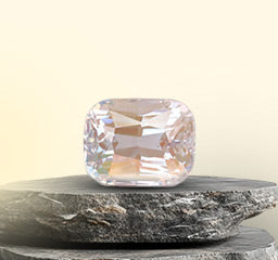 white moonstone gemstone