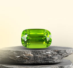 natural peridot stone